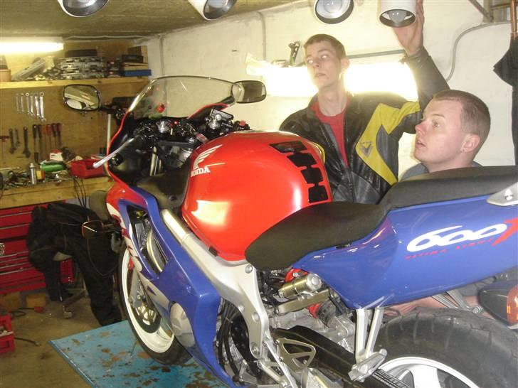 Honda cbr 600 f2 billede 2