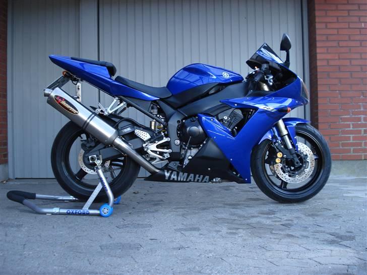 Yamaha yzf r1 2003 model billede 1