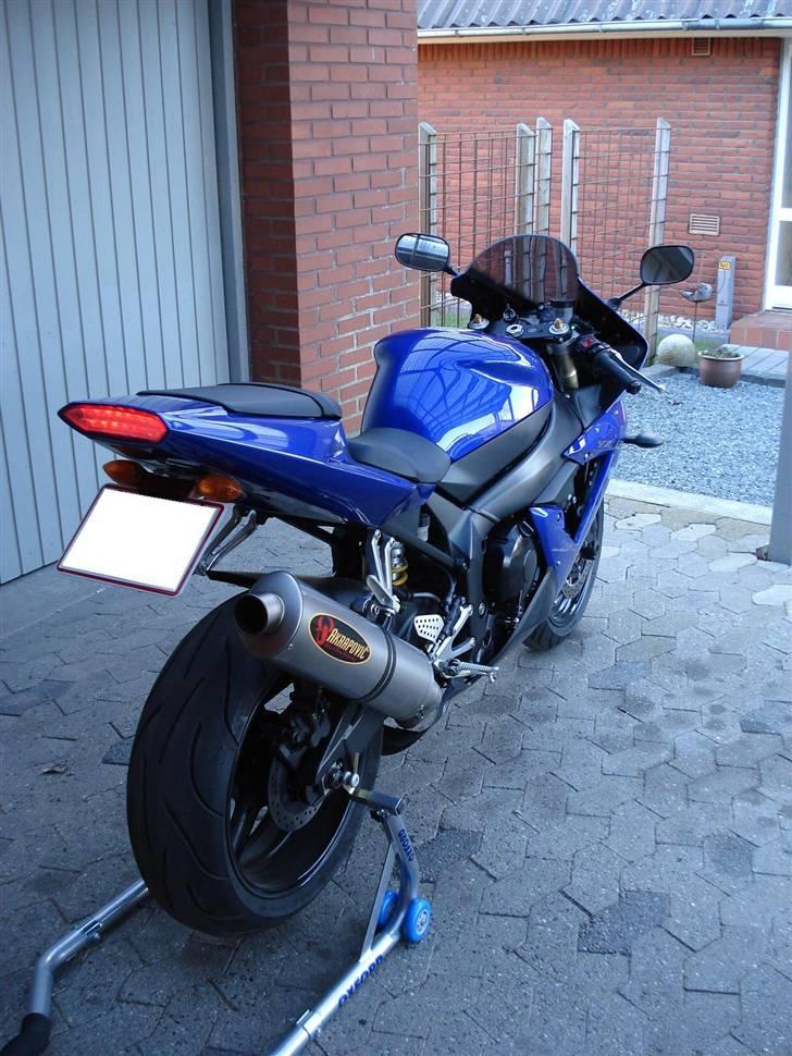 Yamaha yzf r1 2003 model billede 8