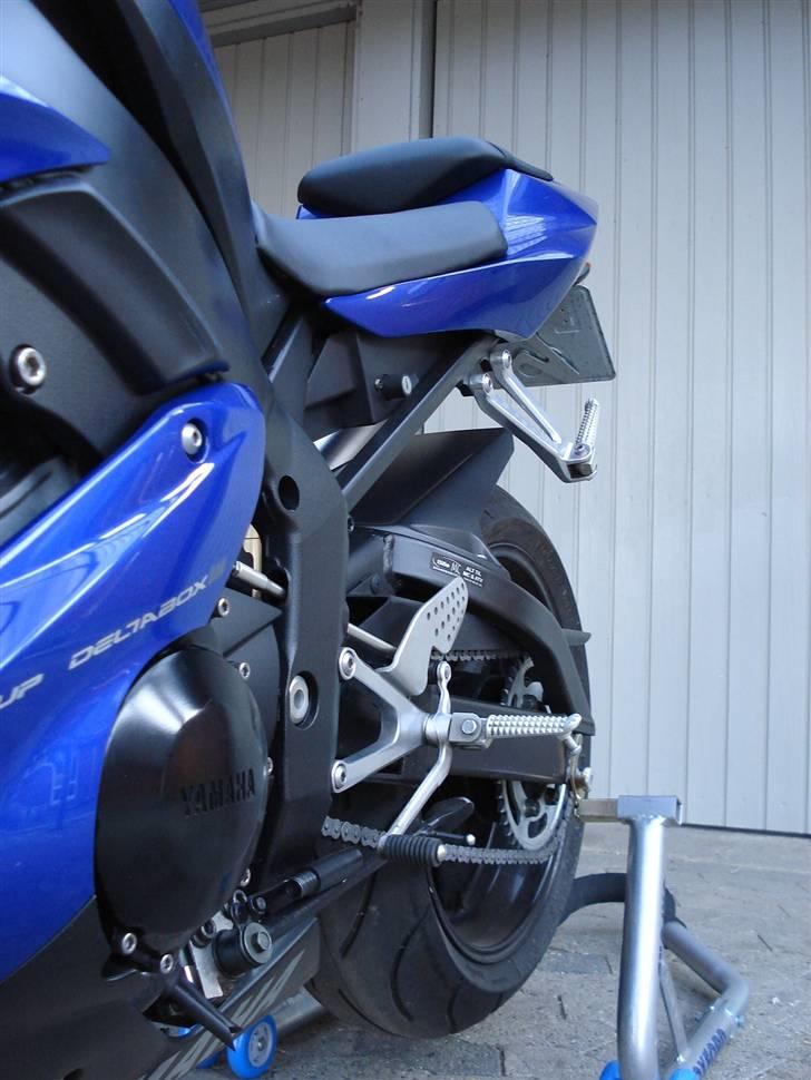 Yamaha yzf r1 2003 model billede 10