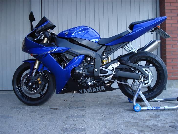 Yamaha yzf r1 2003 model billede 12