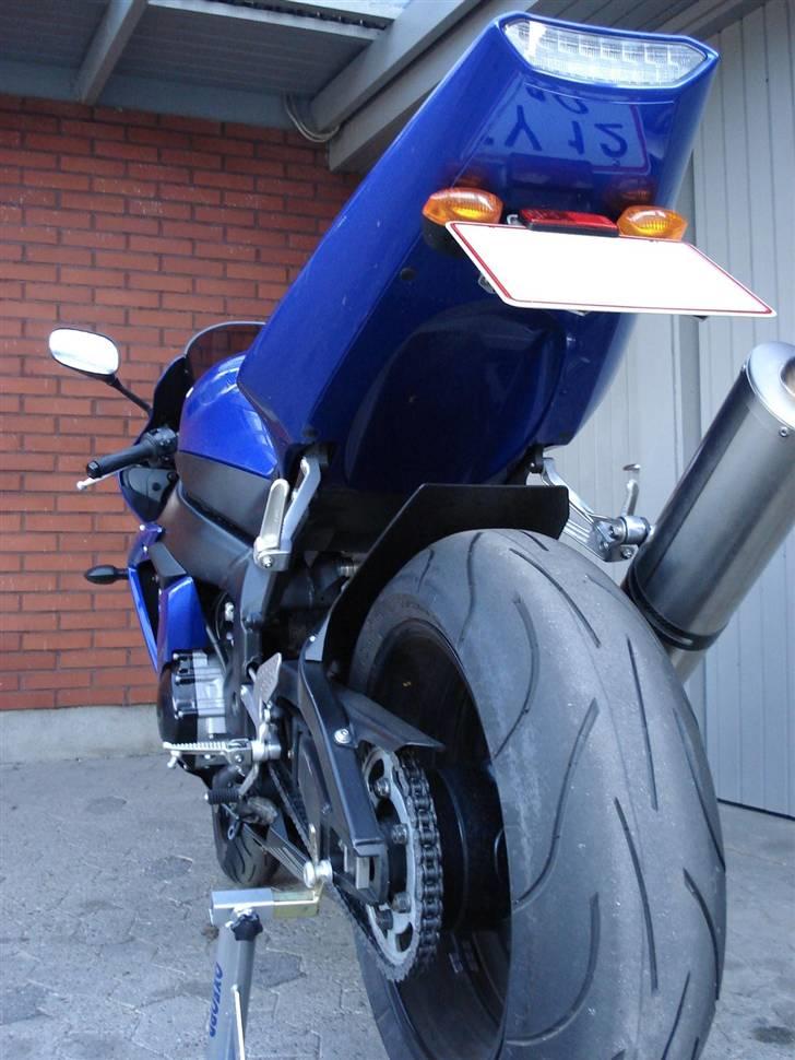 Yamaha yzf r1 2003 model billede 15