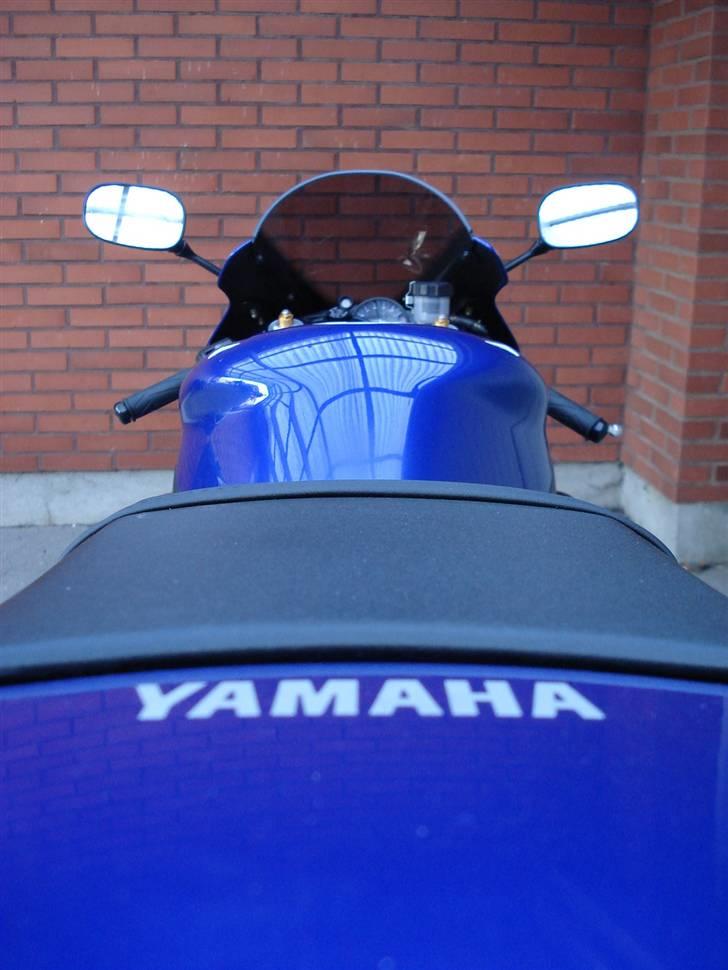 Yamaha yzf r1 2003 model billede 16