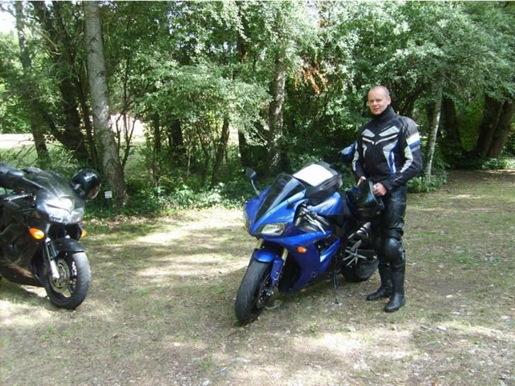 Yamaha yzf r1 2003 model billede 17