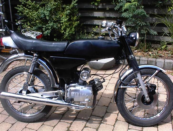 Suzuki GS650G Katana - SOLGT - synes lige at min gamle yamaha 4 gear skulle have en plads i albummet:-) billede 15