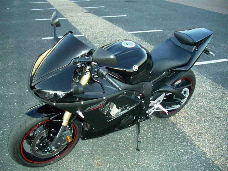 Yamaha R6 billede 12