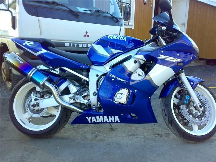 Yamaha YZF R6 [Solgt] billede 5