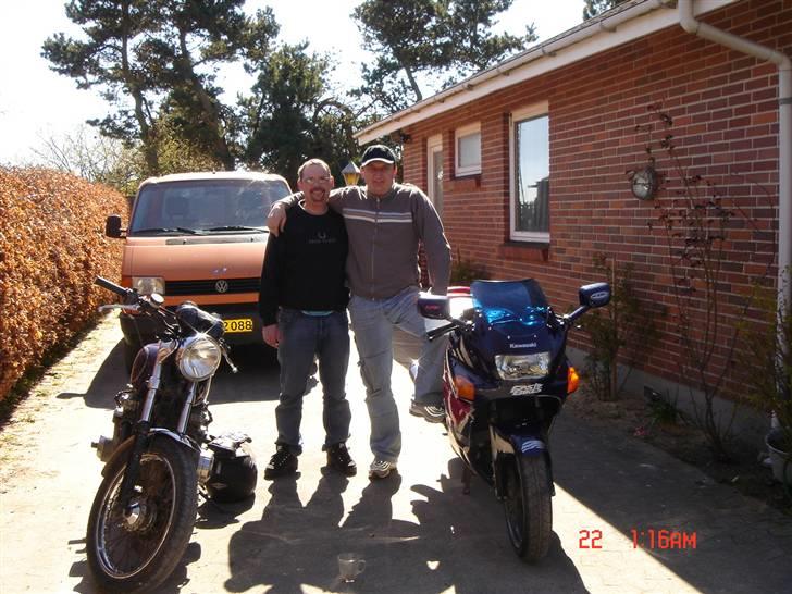 Kawasaki z650 - Min kammi og mig inden turen til Ry. billede 6