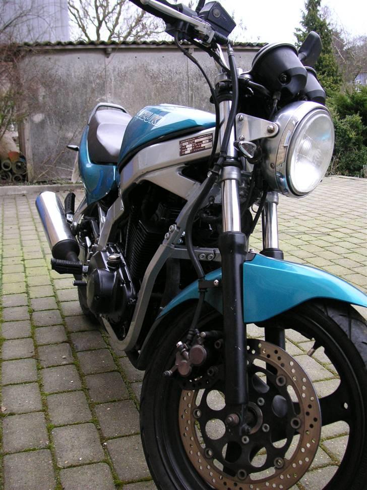 Suzuki GS 500E *Solgt* billede 4