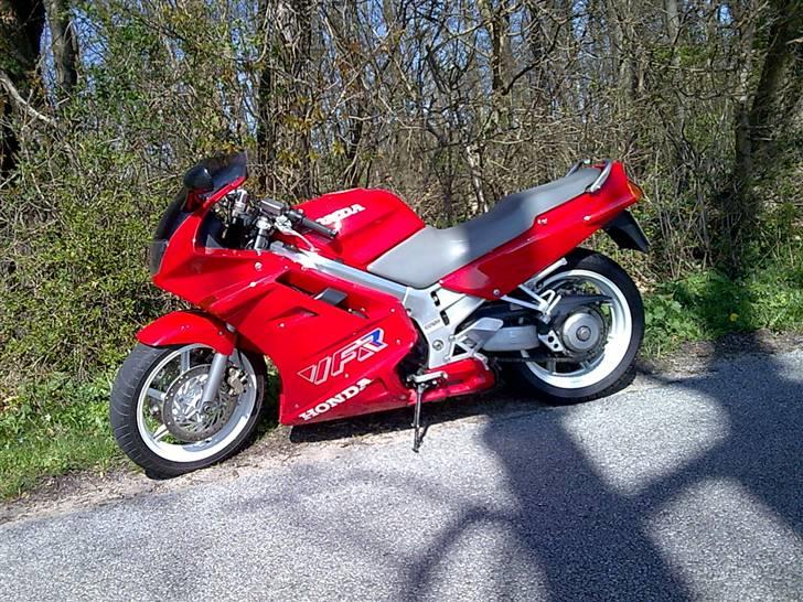 Honda VFR 750F.* SOLGT* billede 6