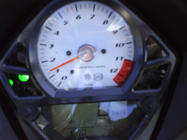 Suzuki SV 650 S - Små 1700 km har den kørt billede 7