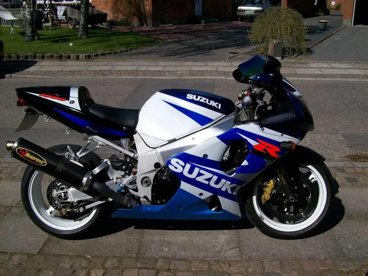 Suzuki GSXR 1000 K1 billede 1