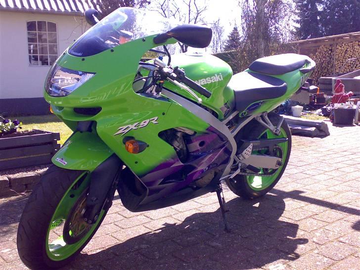 Kawasaki zx9r billede 3