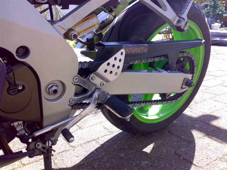 Kawasaki zx9r billede 11