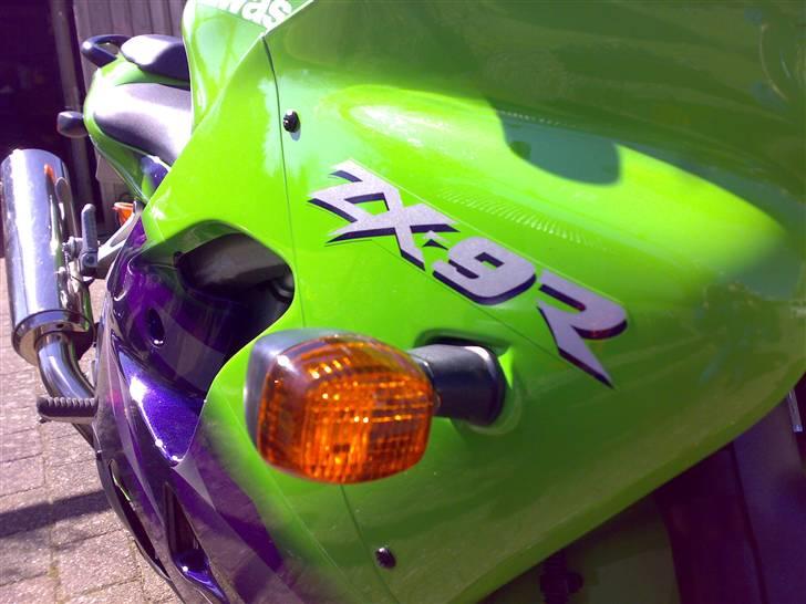 Kawasaki zx9r billede 14