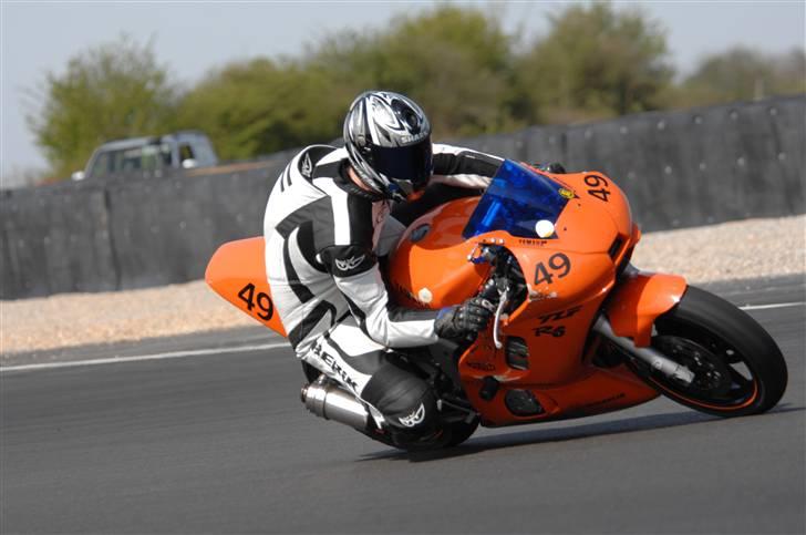 Yamaha R6 ""solgt""  - val de vienne ´08 billede 3