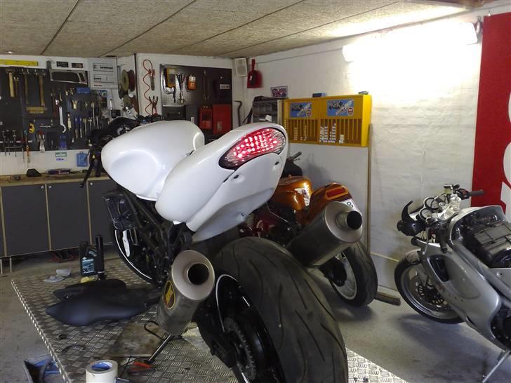 Suzuki TL 1000 S  - Ny LED-baglygte med indb. blinklys. billede 9