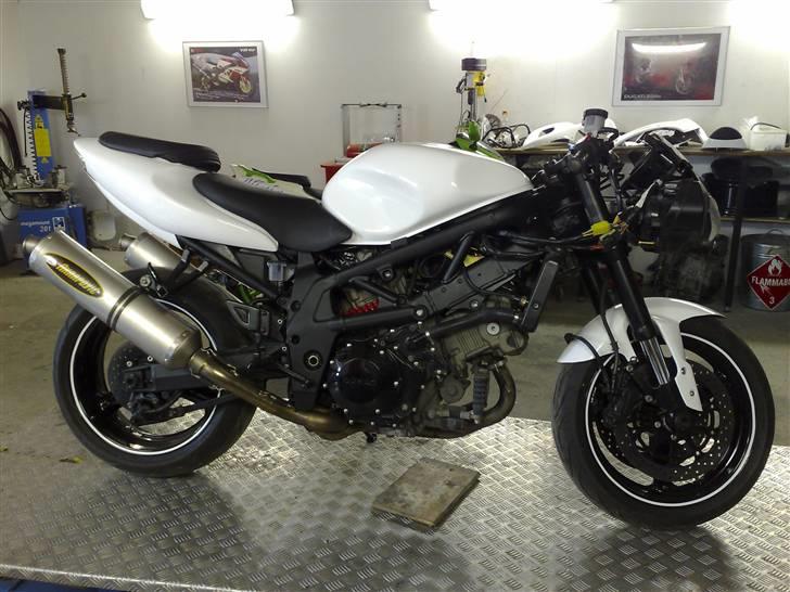 Suzuki TL 1000 S  - Kunne også godt gå som nakedbike...;o) billede 10