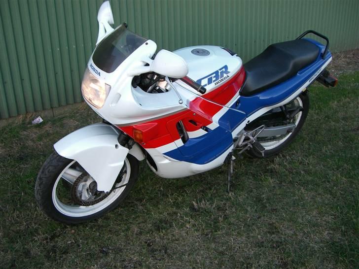 Honda cbr 600  pc23 billede 1
