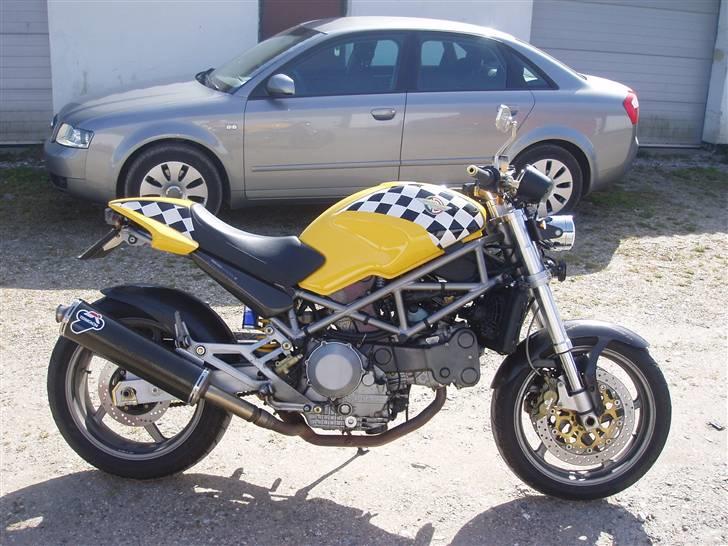Ducati monster s4 916 - Når solen skinner skal der køres Ducati - der er audien for kedelig :-)  billede 14