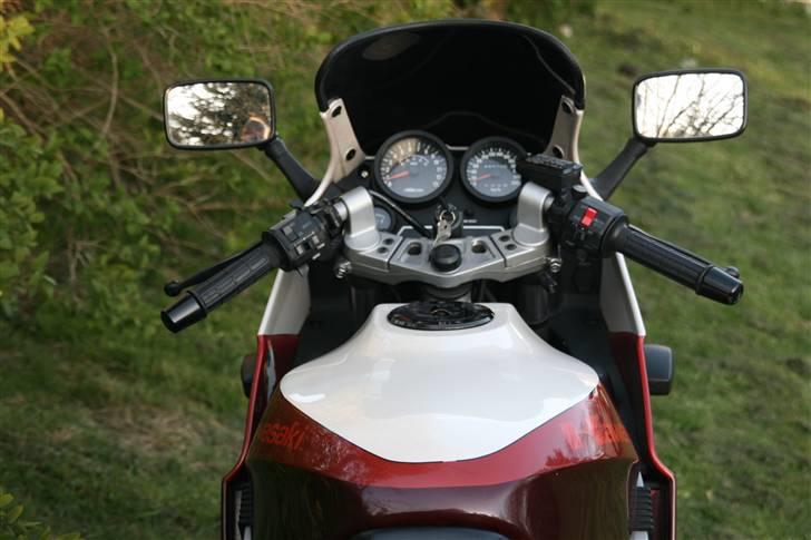 Kawasaki GPZ600R ..::solgt::.. billede 5