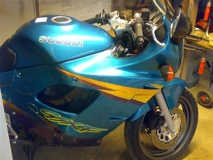 Suzuki gsxf 600 ( solgt ) billede 5