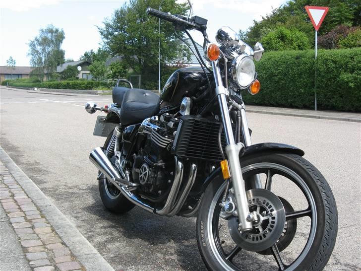 Yamaha XJ700 Maxim X billede 2