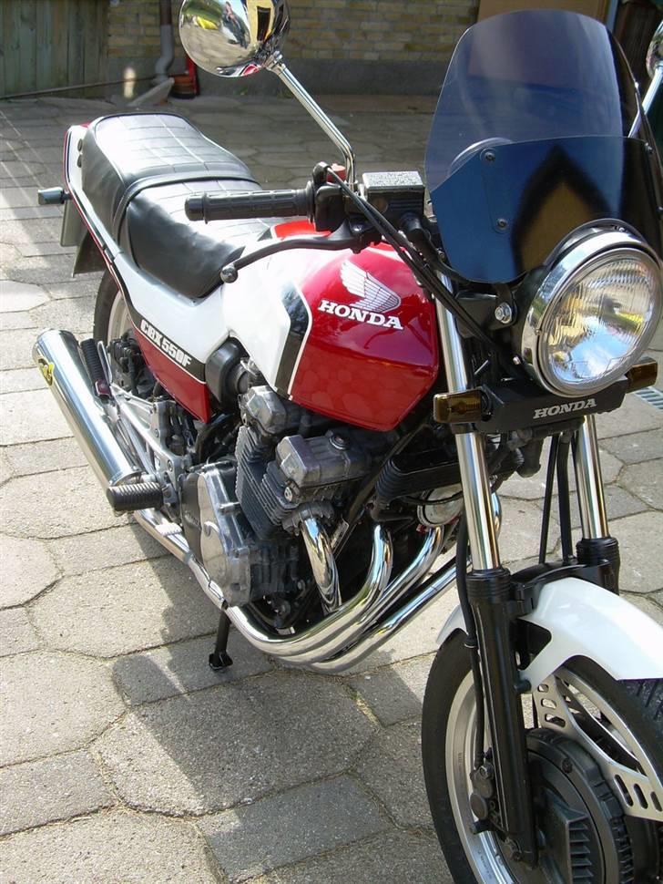 Honda CBX 550 F ( Solgt) billede 9