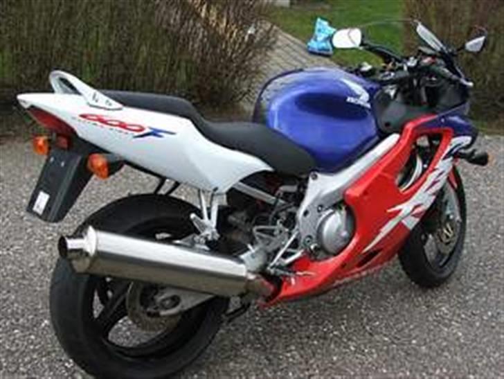 Honda CBR 600 F4  billede 16