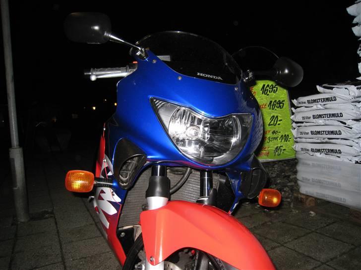 Honda CBR 600 F4  billede 4