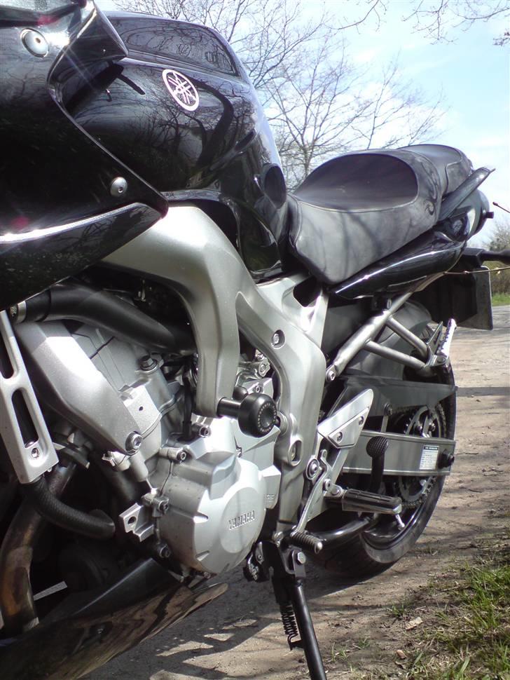 Yamaha FZ6s *Død * billede 11