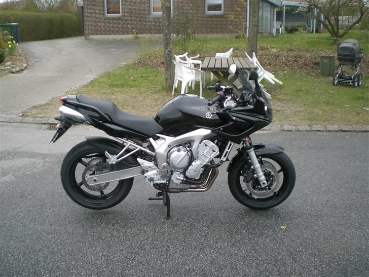 Yamaha FZ6-S billede 1