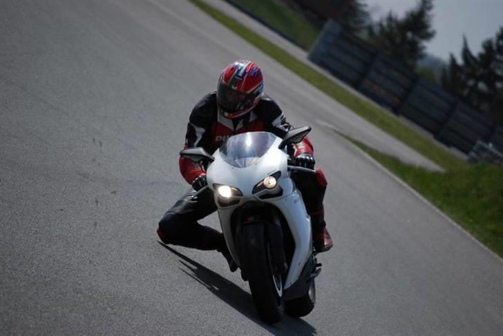 Ducati 848 billede 10