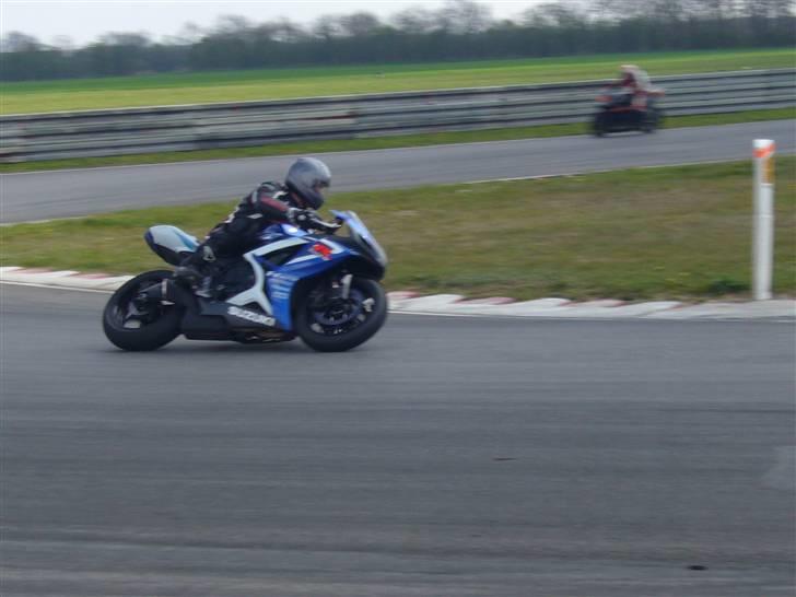 Suzuki GSXR 750 Baneged - SOLGT  billede 7