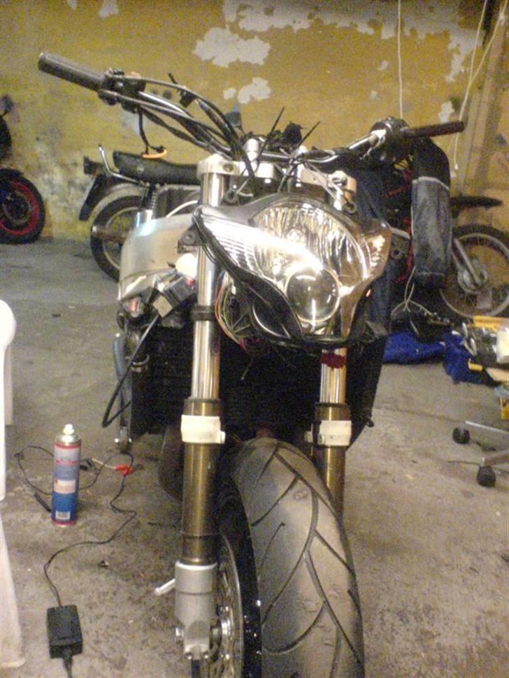 Honda CBR 900 RR Fireblade billede 10