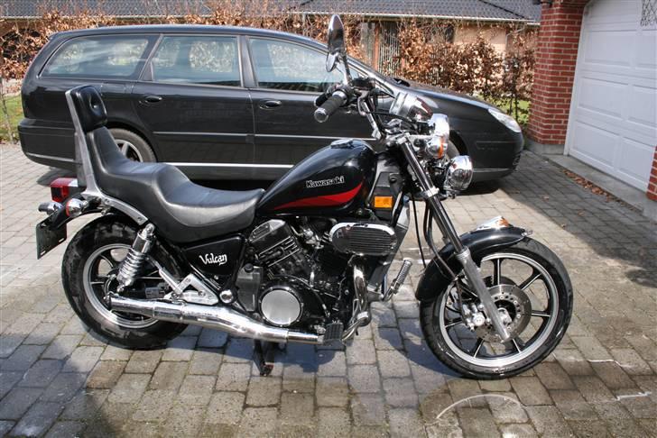 Kawasaki Vulcan VN700 - SOLGT billede 4