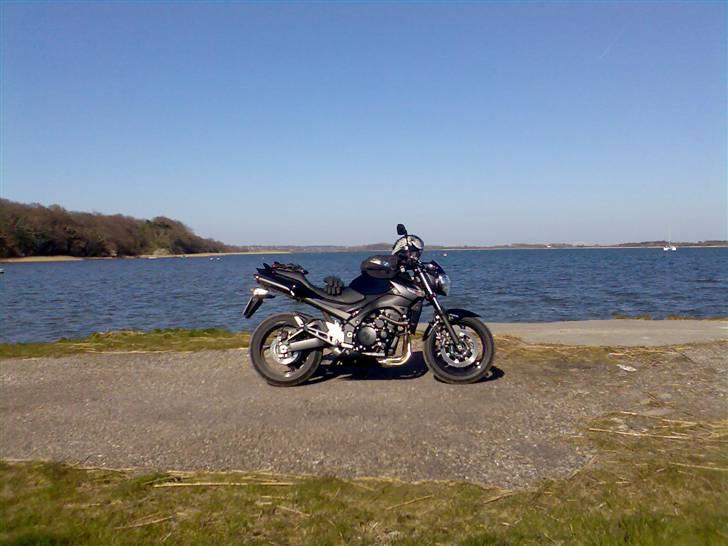 Suzuki GSR 600 K8 *Totalskadet*  - flot baggrund ikk billede 3