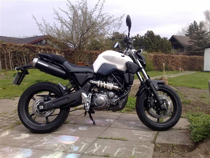 Yamaha MT-O3 billede 1