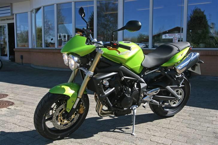 Triumph Street Triple - Klar til første tur billede 1