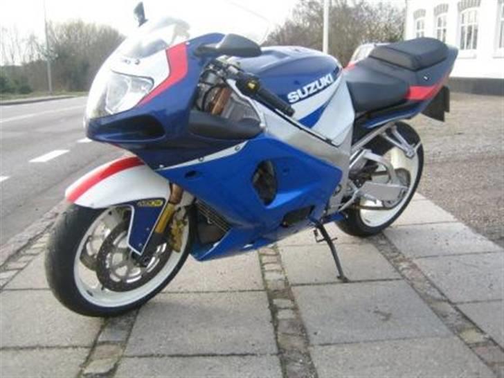 Suzuki GSX-R 1000 K1 - Gixxer 1000 K1  billede 3