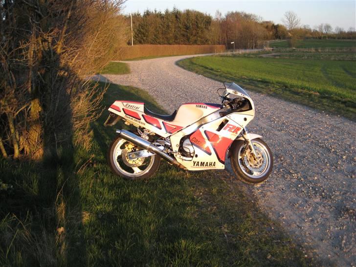 Yamaha fzr 1000 billede 5