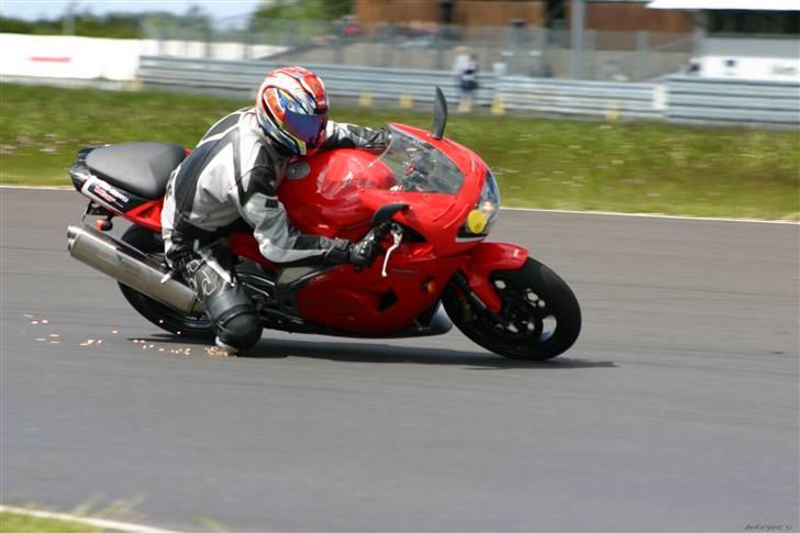 Aprilia RSV Mille billede 2