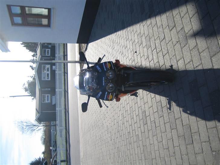 Honda VFR 400R NC 30 billede 5