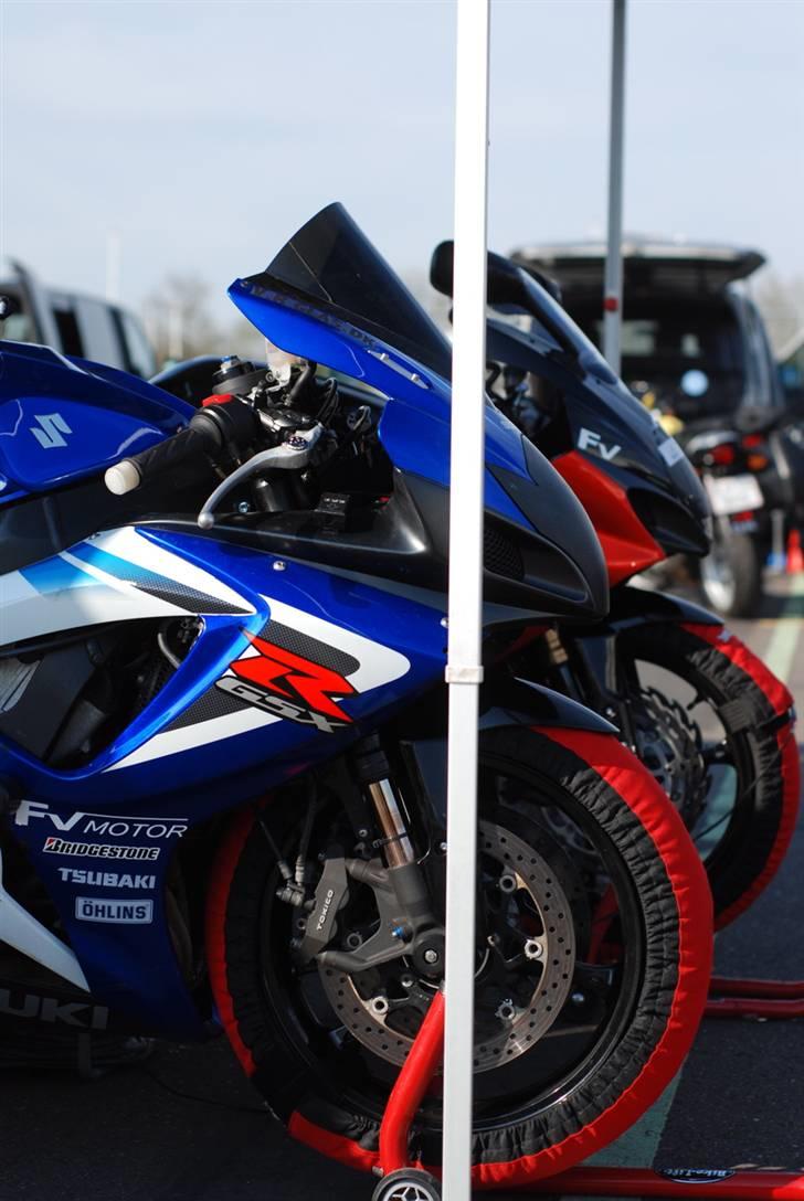 Suzuki GSXR 750 Baneged - SOLGT  billede 9