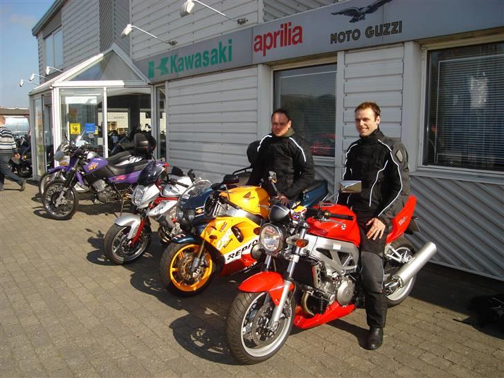 Suzuki SV 1000 N K7 **SOLGT** billede 2