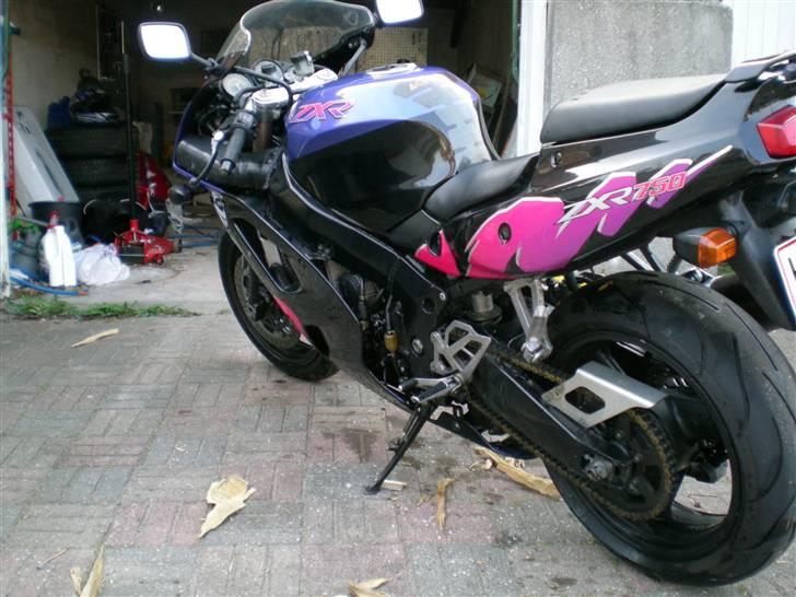 Kawasaki zxr 750 billede 1