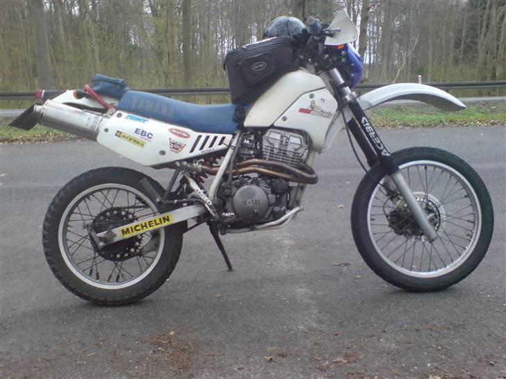 Yamaha yamaha tt350 - Tanktaske ,rar at ha på,kan tanke uden den skal af. billede 1