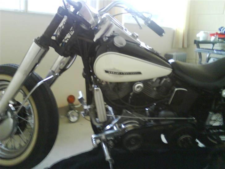 Harley Davidson FLH Duo Glide. billede 3