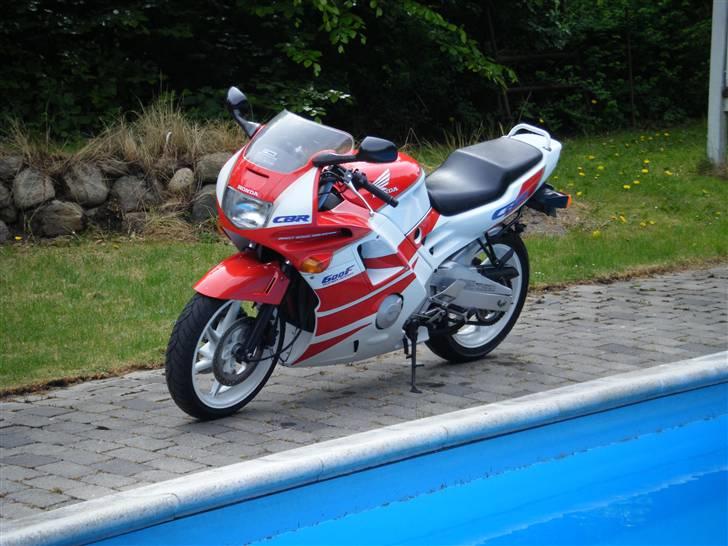Honda cbr 600 pc25 supersport.  billede 2