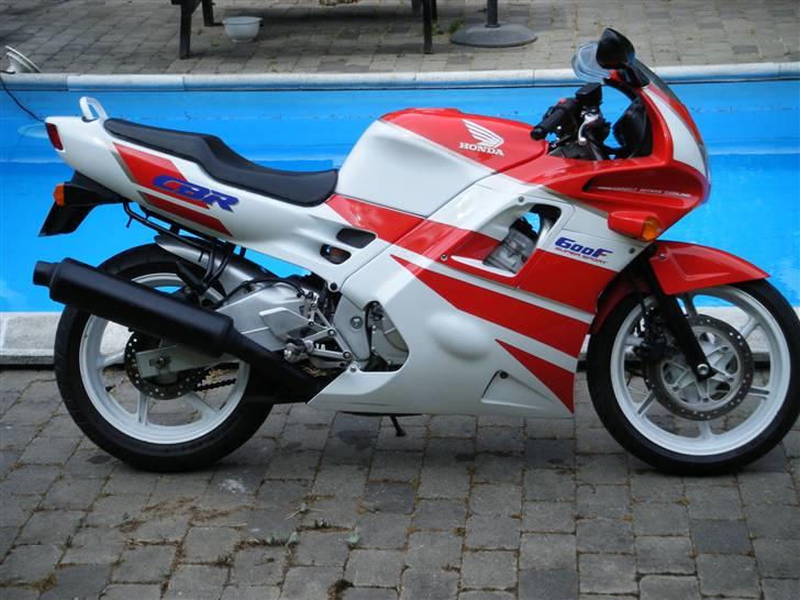Honda cbr 600 pc25 supersport.  billede 3